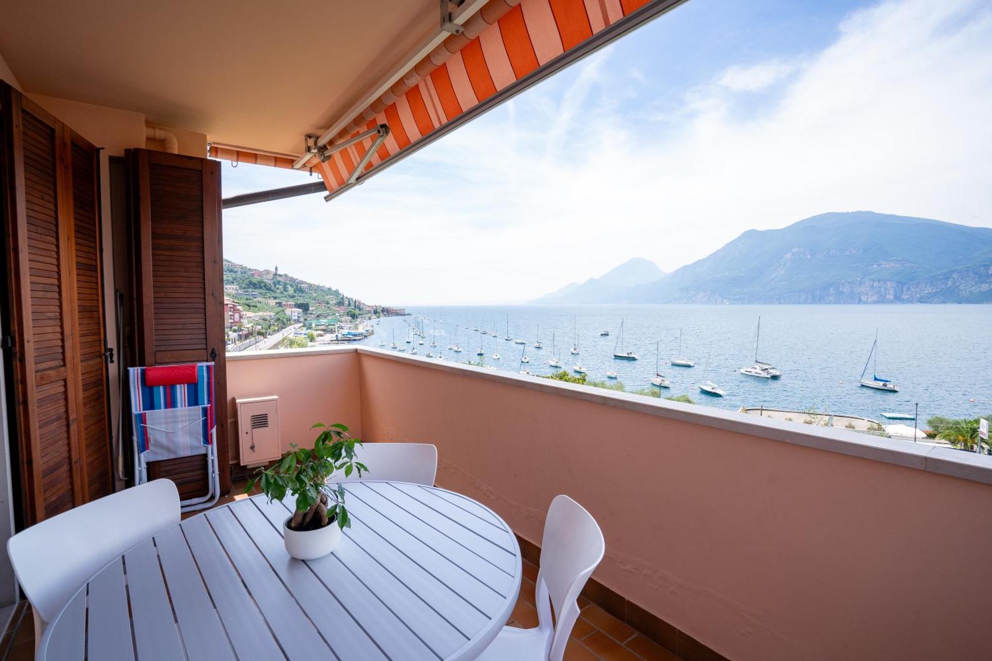 Appartamento Le Vele Beth'S House Brenzone sul Garda Esterno foto